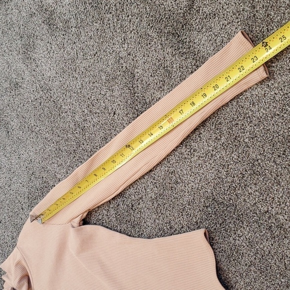 NEW Lulus Womens Mock Neck Comfort Ribbed Bodysuit Top sz S - Picture 8 of 10